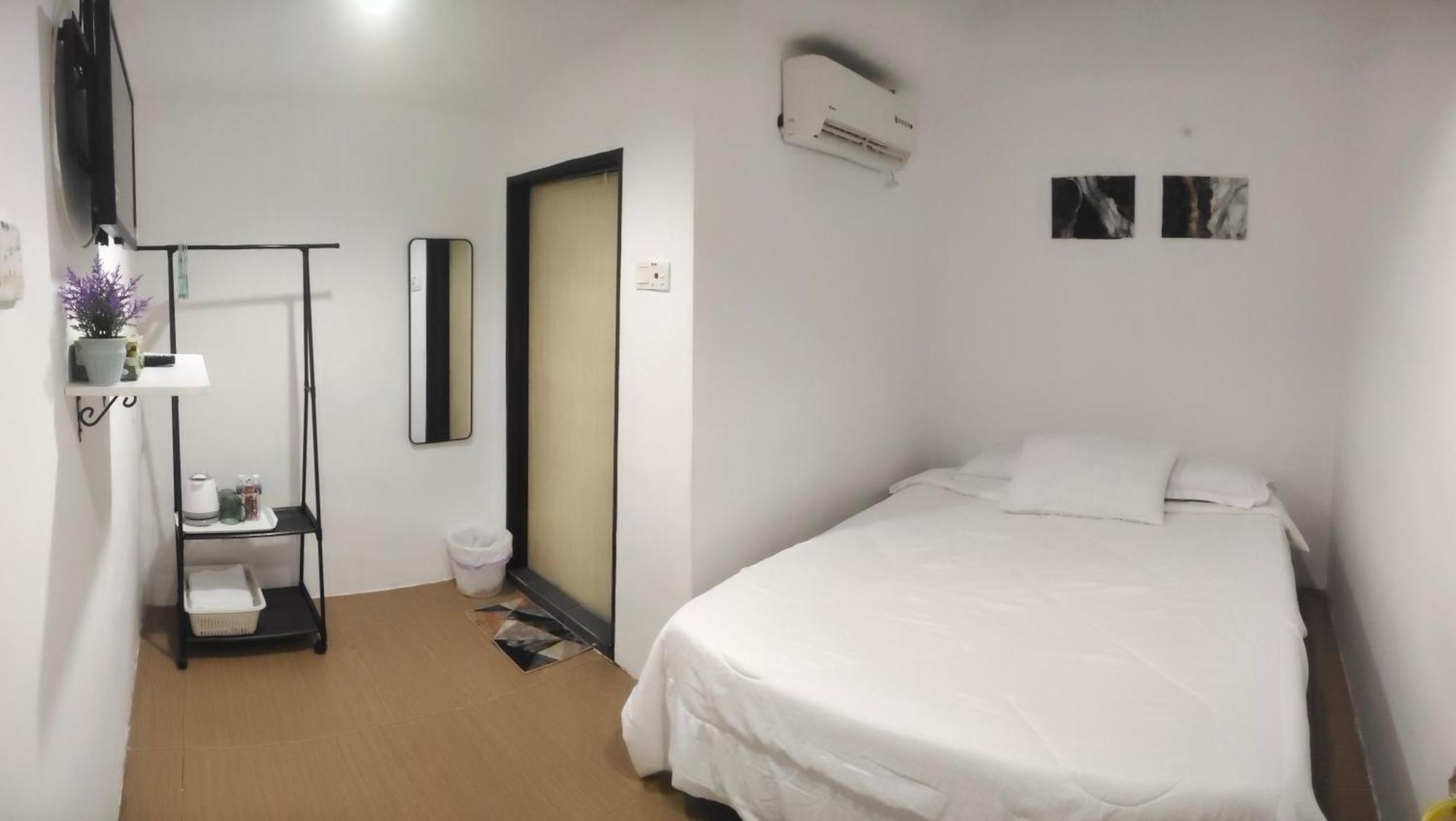 Bulat Cottage Pantai Cenang  Exterior photo